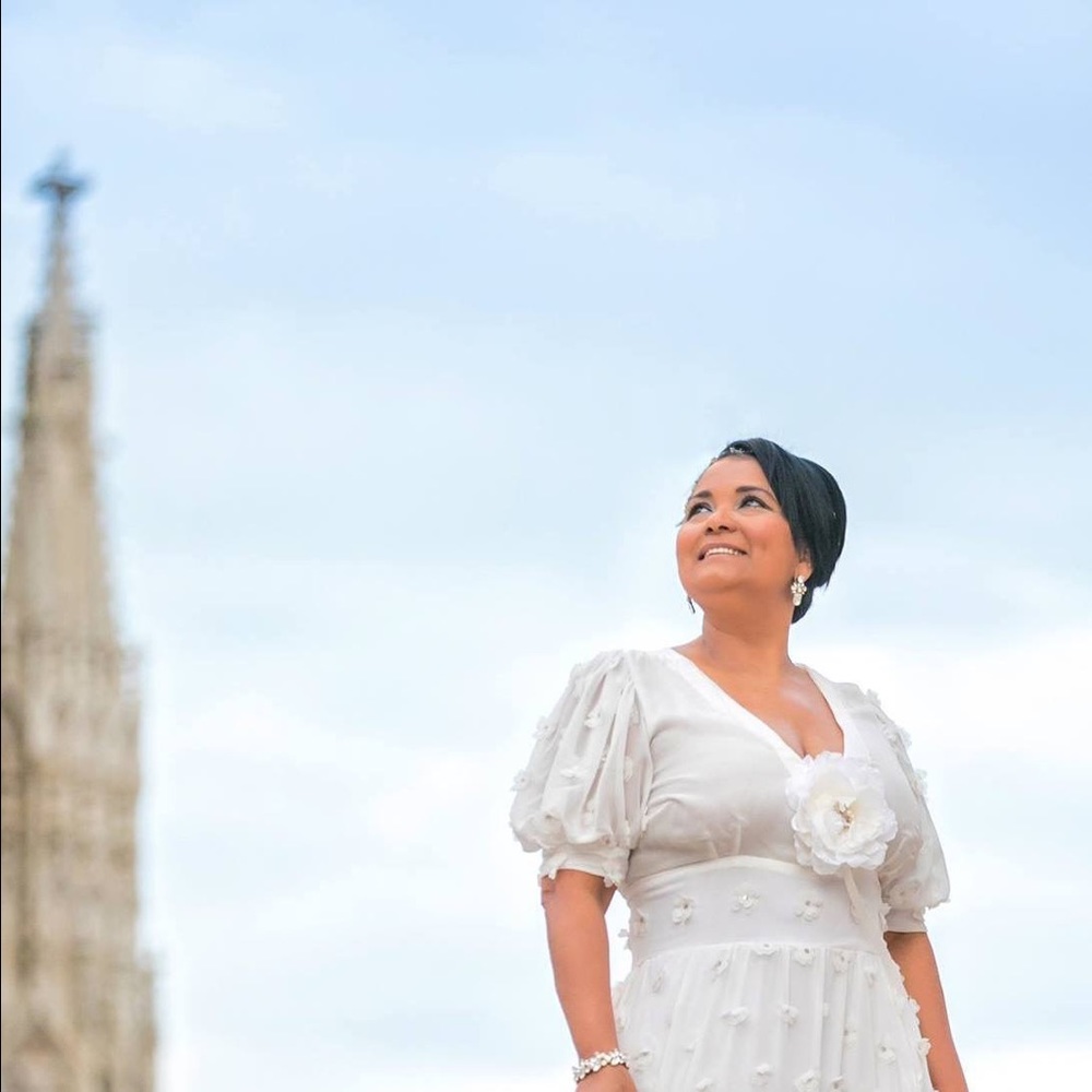 Meet your Posher, Lourdes